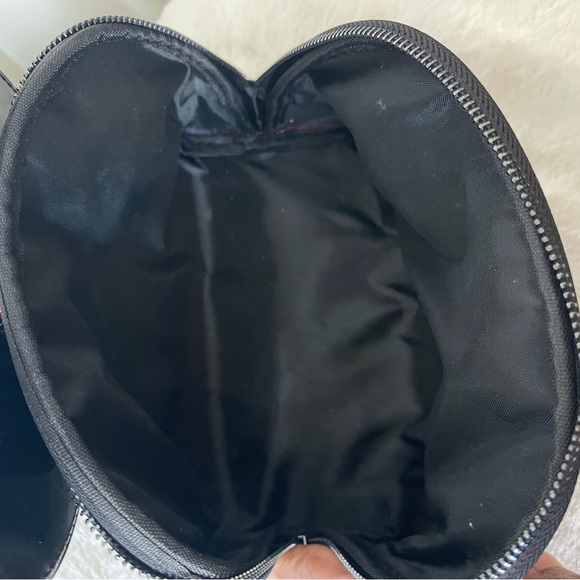 Minnie mouse, cosmetic pouch EUC - Picture 5 of 7